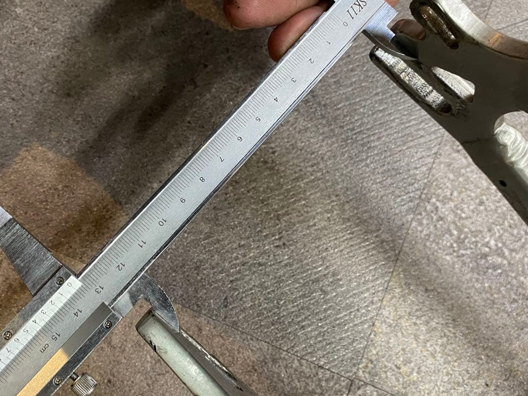 マングース　ダートジャンプ　フレームのみ フォークはありません