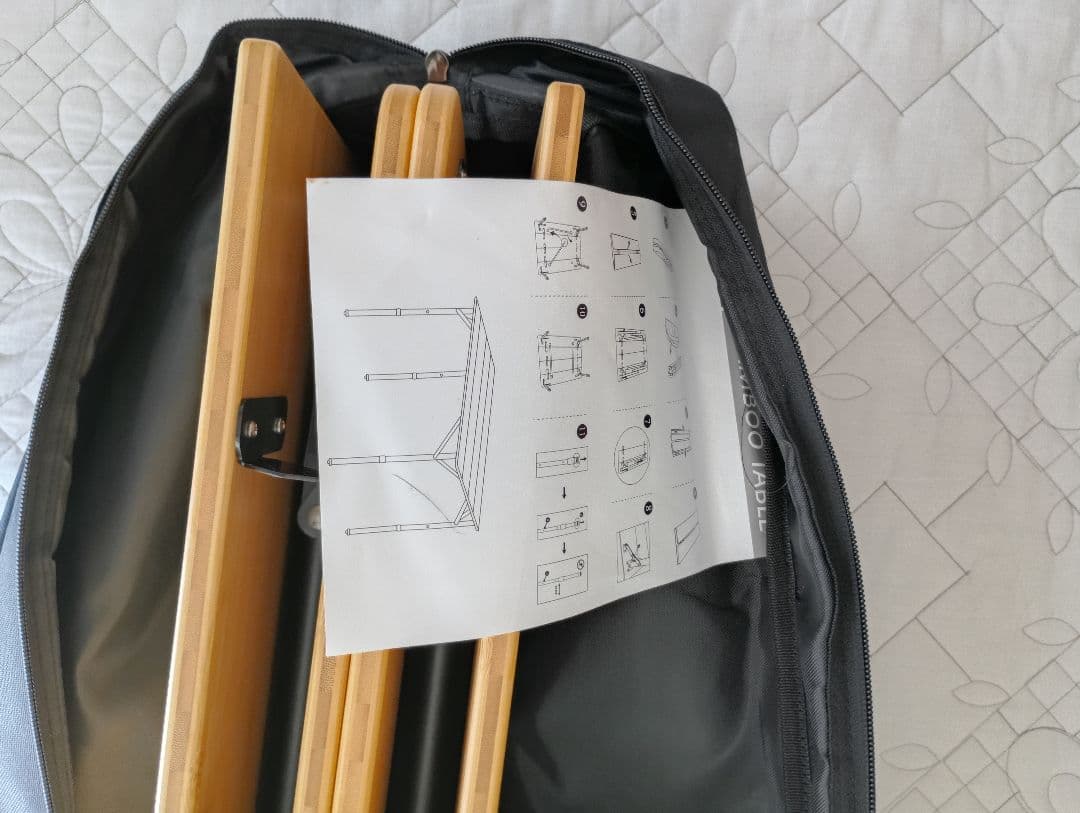 キャンプテーブル　折りたたみテーブル 90x65cm