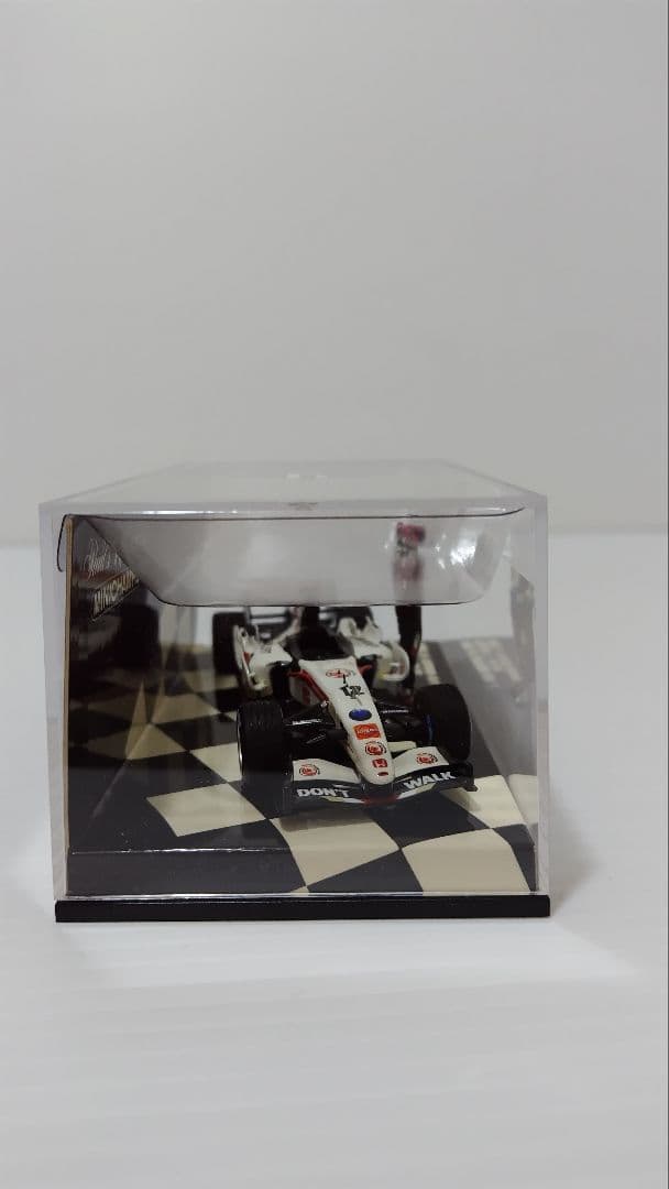 【1月31日まで出品】1/43 2006年ホンダF1レーシング　J.バトン