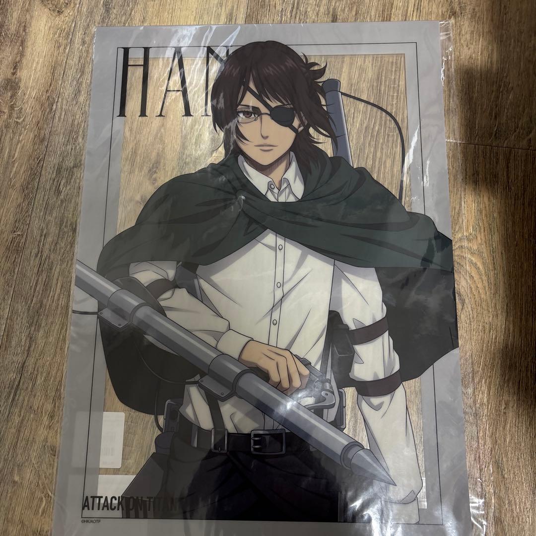 進撃の巨人 ハンジ ベースヤードトーキョー クリアポスター