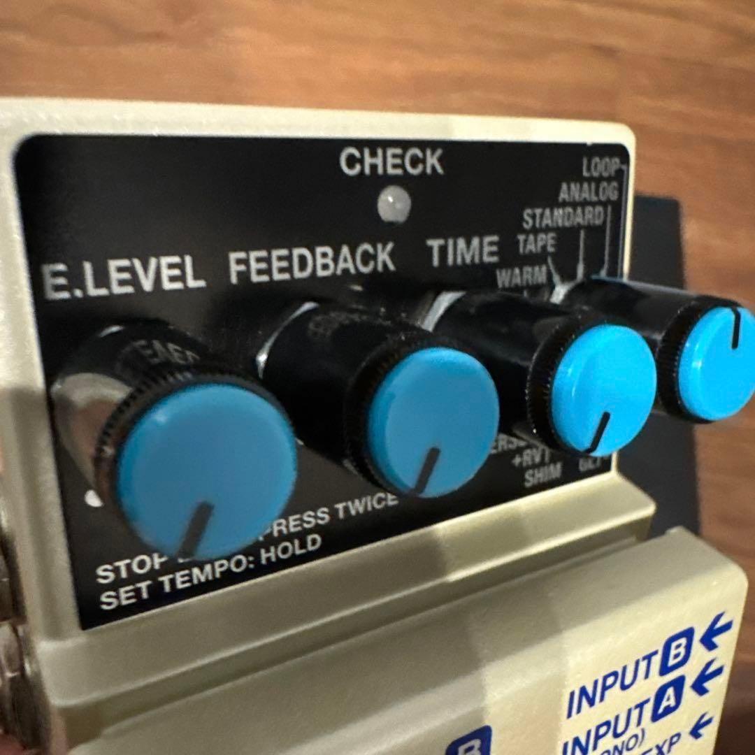 BOSS DD-8 デジタルディレイ　箱あり