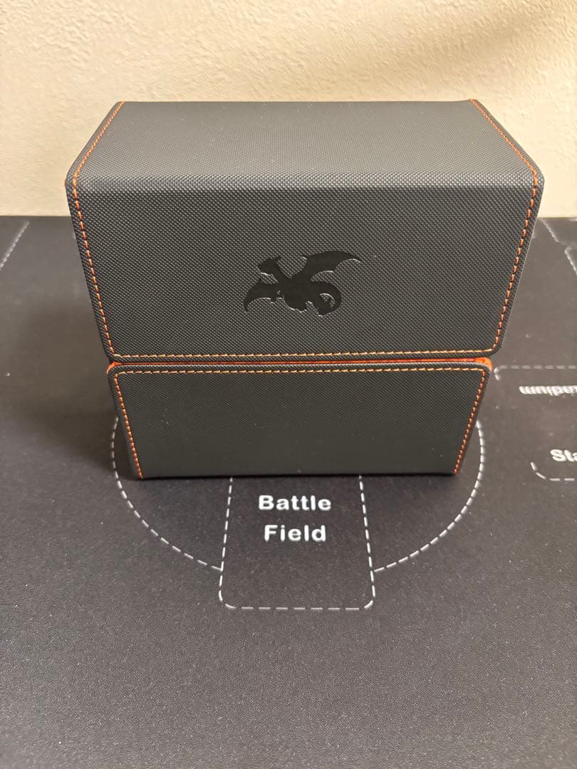 灼熱のリザードン プレミアム ダブルデッキボックス