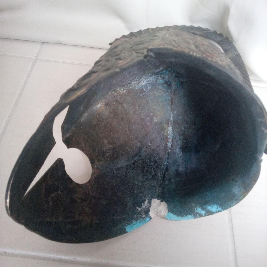 銅？真鍮？　鎧兜