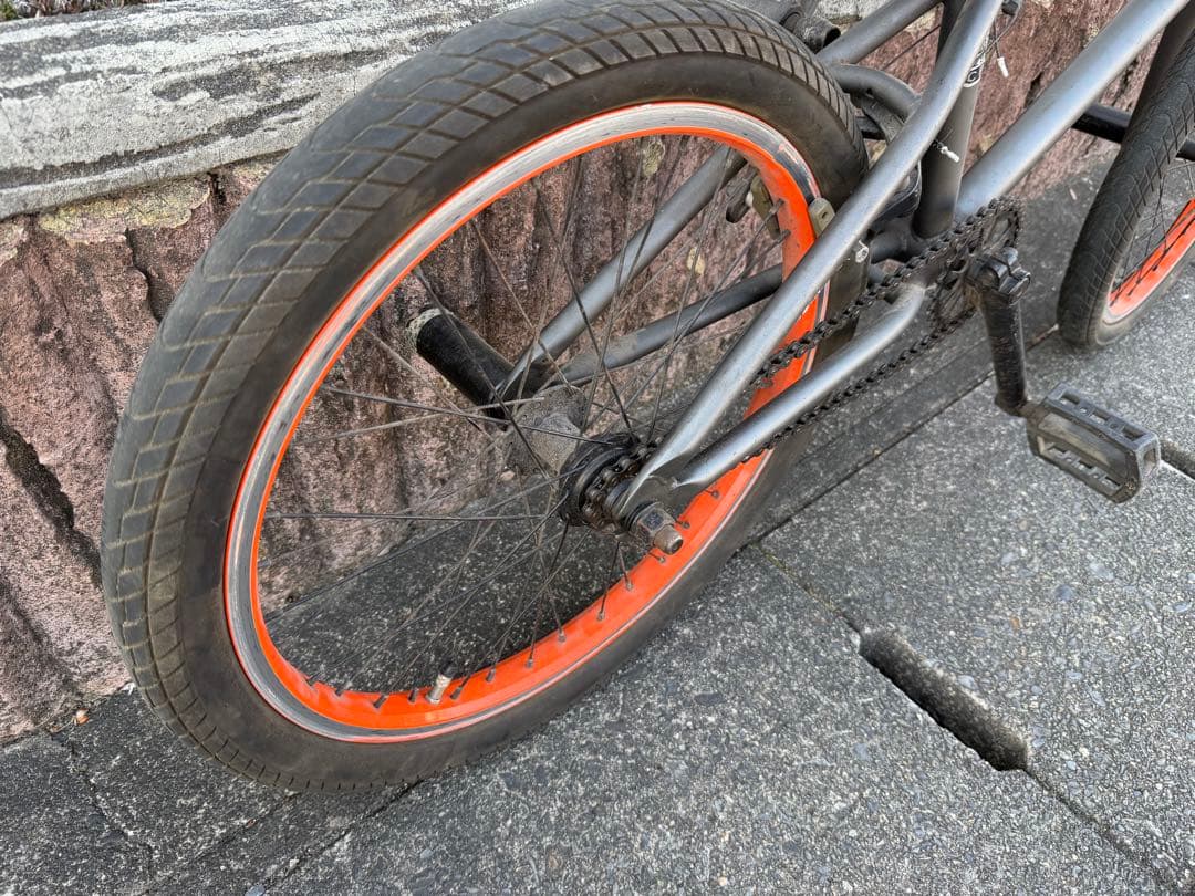 ORANGE BMX 自転車 トリック ペグ付き