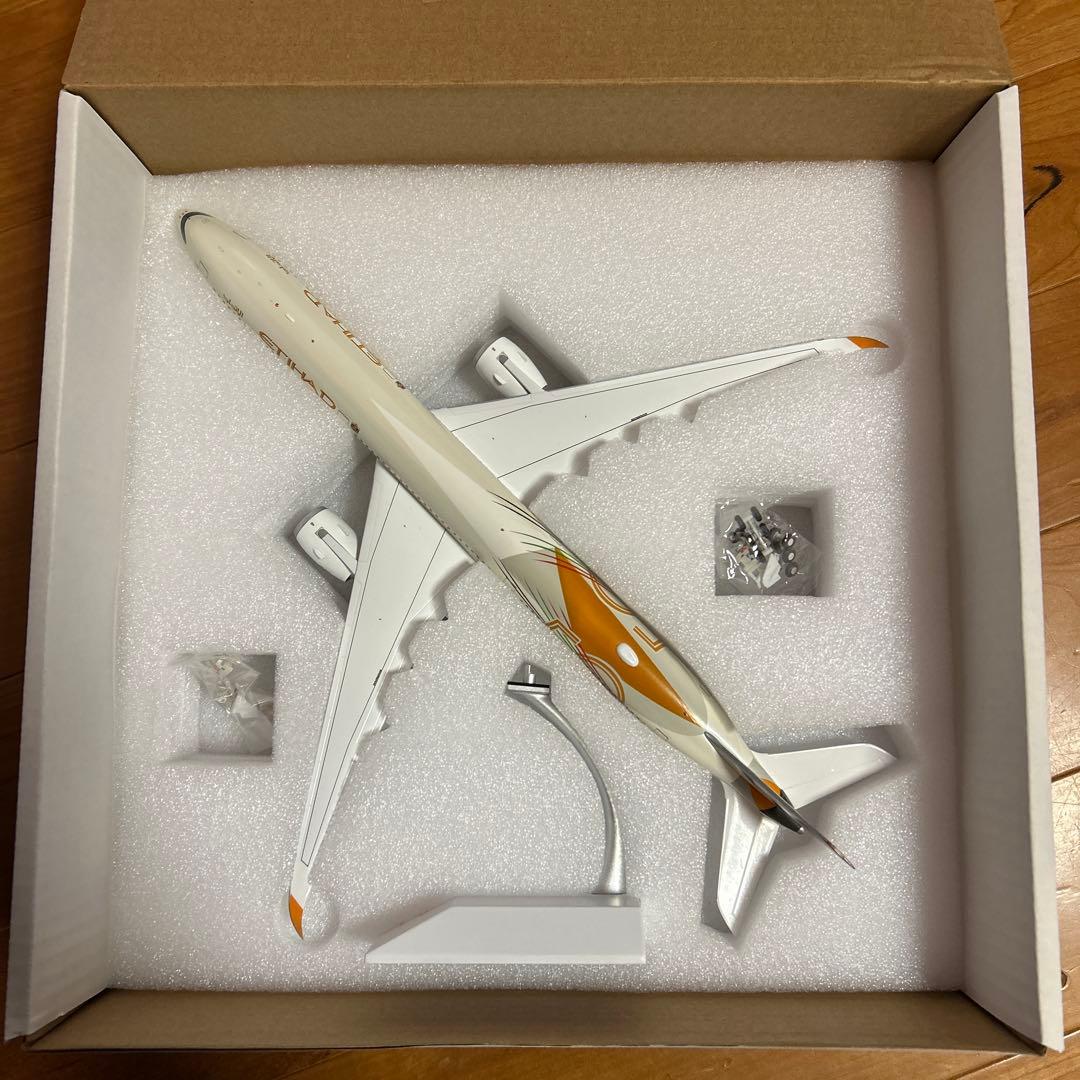 エディハド航空　jcwings A350-1000 50周年記念 1/200