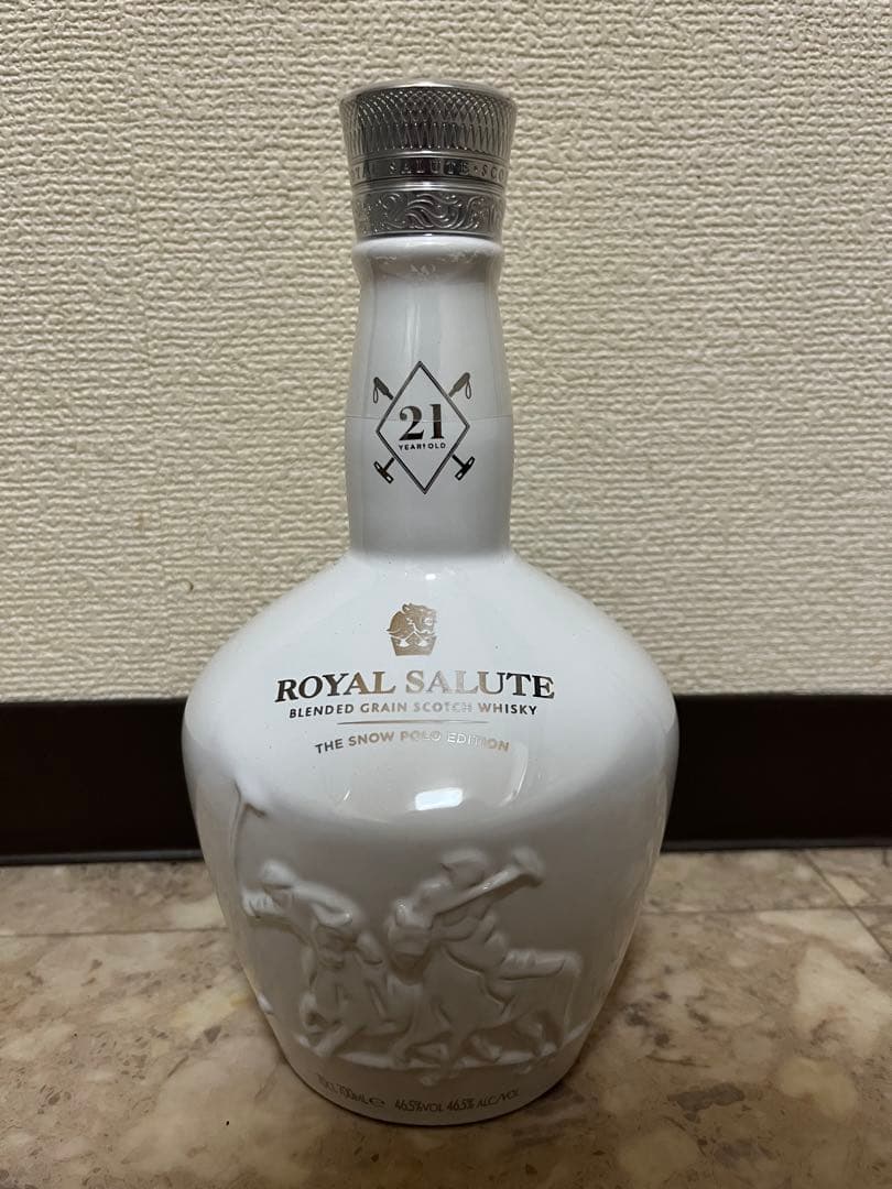 【希少❗️限定品】ローヤルサルート21年 ブレンデッグレーン　〈白ボトル〉