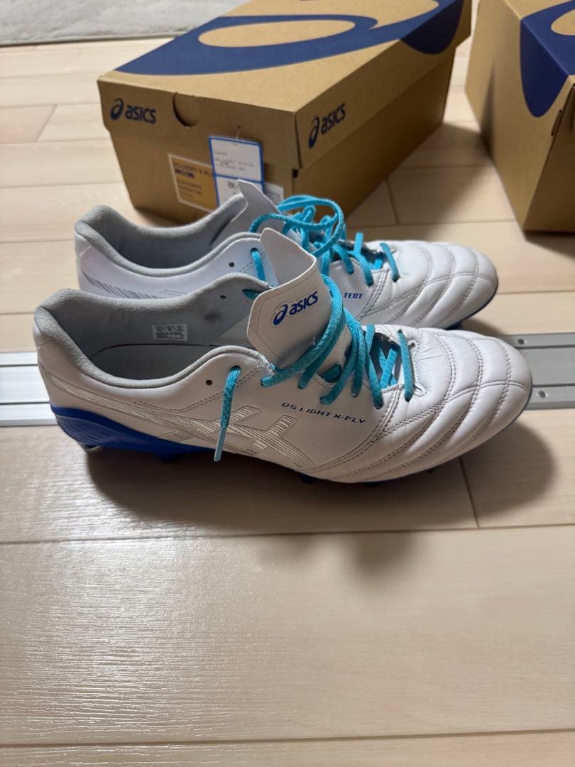 asics DS LIGHT X-FLY 2 サッカーシューズ最終値下げ27.5