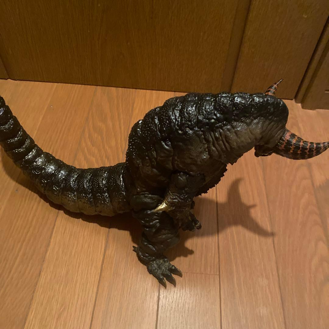 ウルトラマン　ゴモラ　一番くじ　箱無し