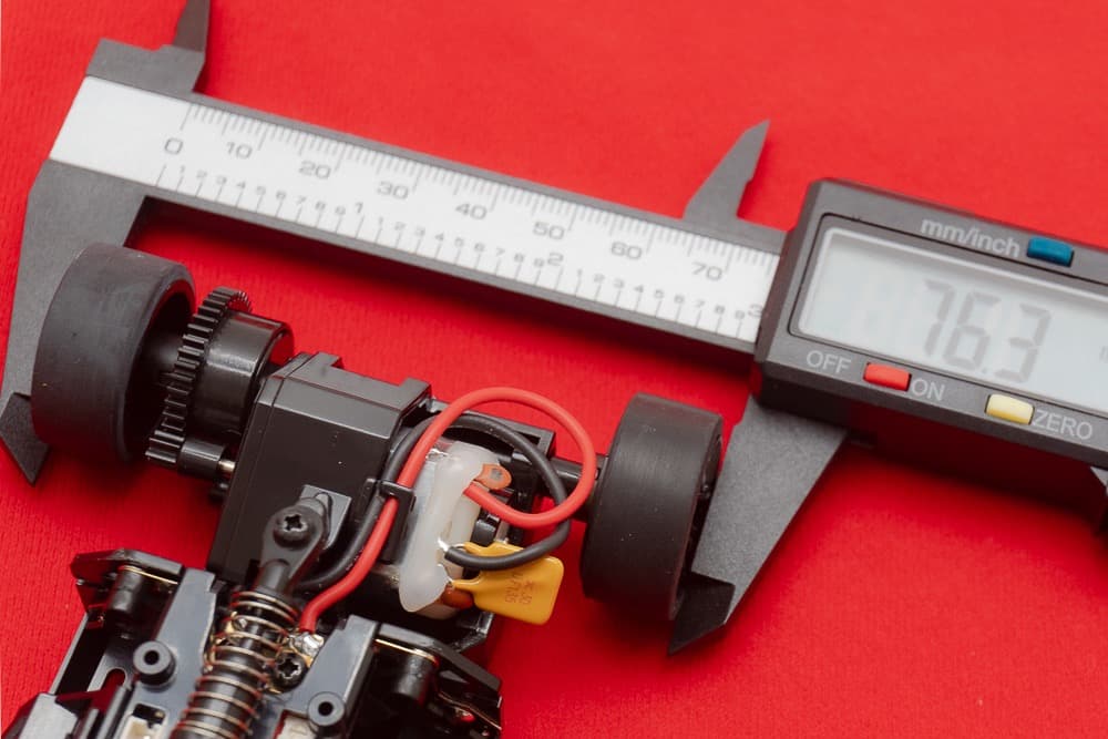 京商MINI-Z RWD MR-03 スケルトンシャーシ付