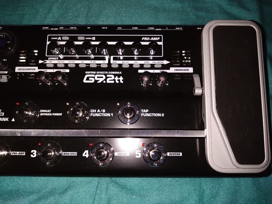 Zoom G9.2tt マルチエフェクター