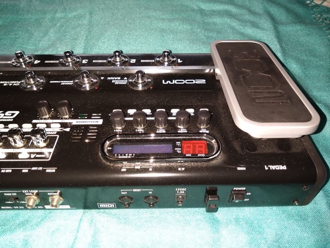 Zoom G9.2tt マルチエフェクター