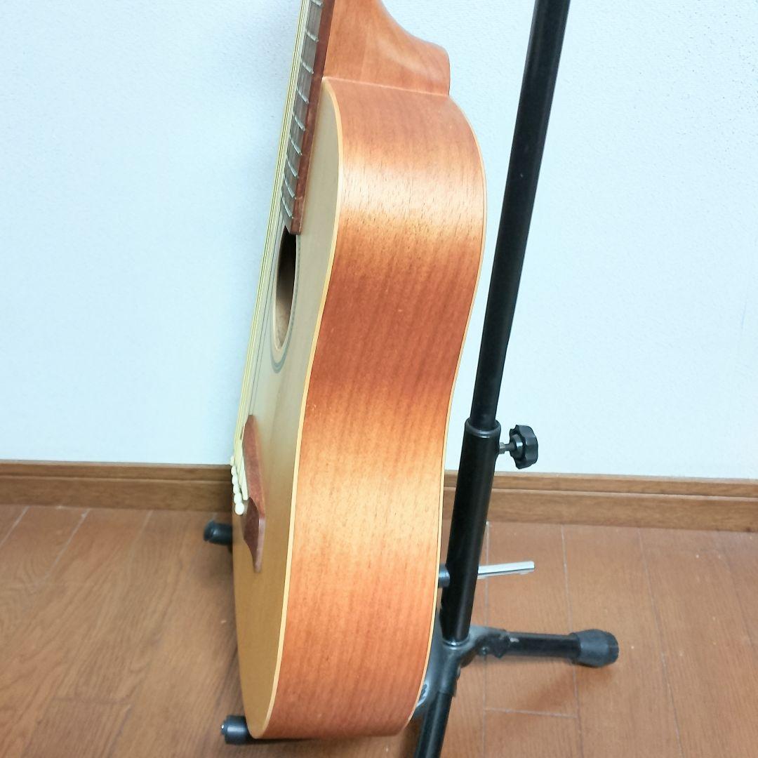 S.yairi　YM-02/NTL　アコースティック ミニギター　弦は新品！