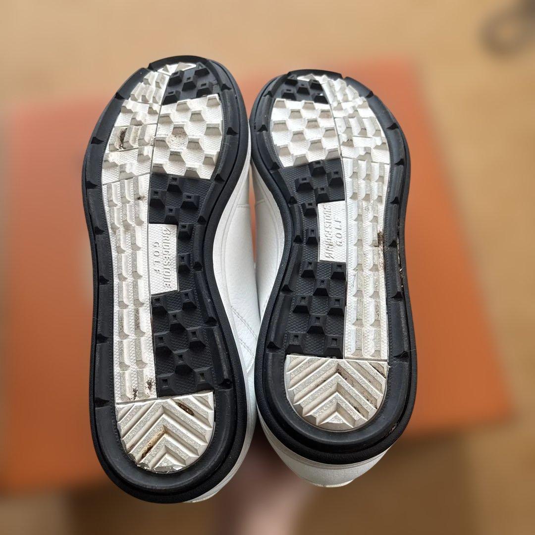 ビームス　ゴルフシューズ　ブリジストン