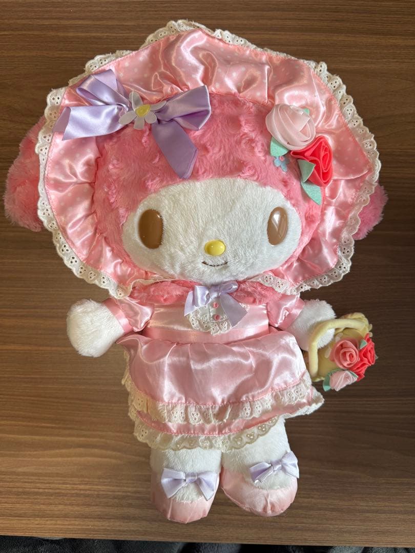 【美品】激レア！マイメロディ40th ぬいぐるみDX ローズラビリンス