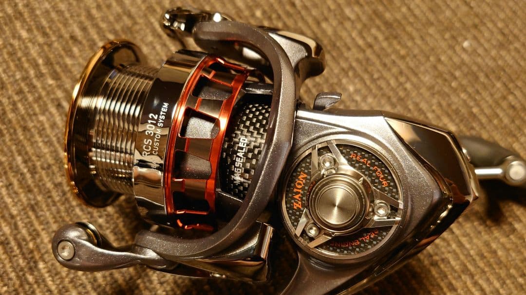 希少番手極上美品 ダイワ 12イグジスト 3012H SLP スプール カスタム