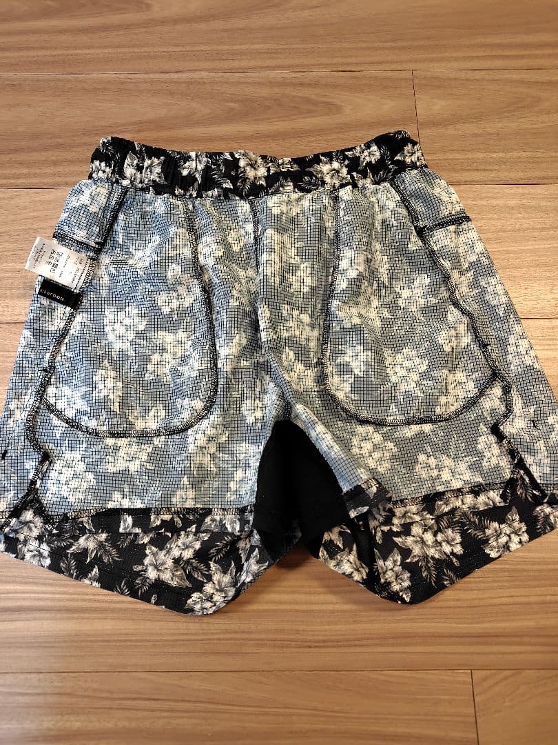 FLOWER 7 POCKETS RACING SHORTS Lサイズ