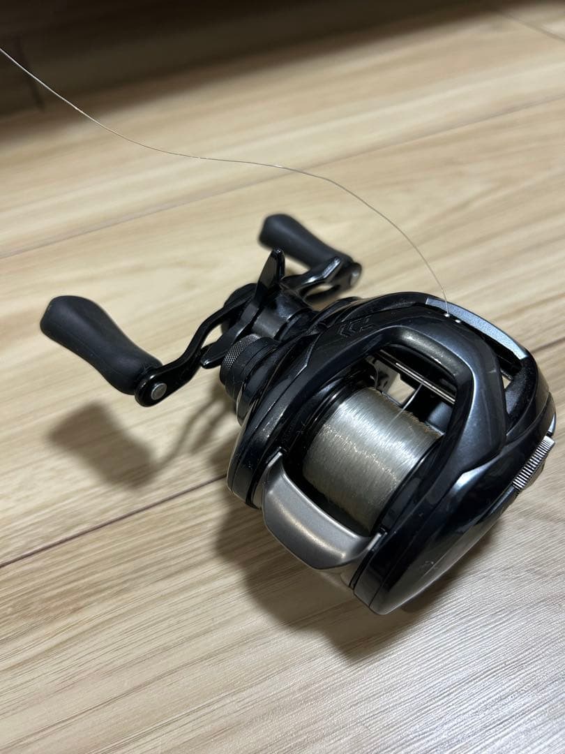 Daiwa TATULA SV TW 103XH L ベイトリール