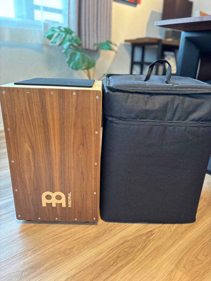 美品　MEINLマイネル カホン　別途購入ポータブルケース付き