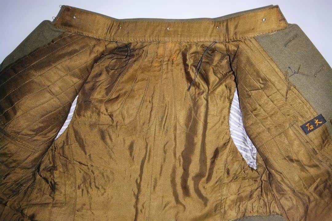 旧日本陸軍「将校用　九八式軍衣袴　制服上下」中古品