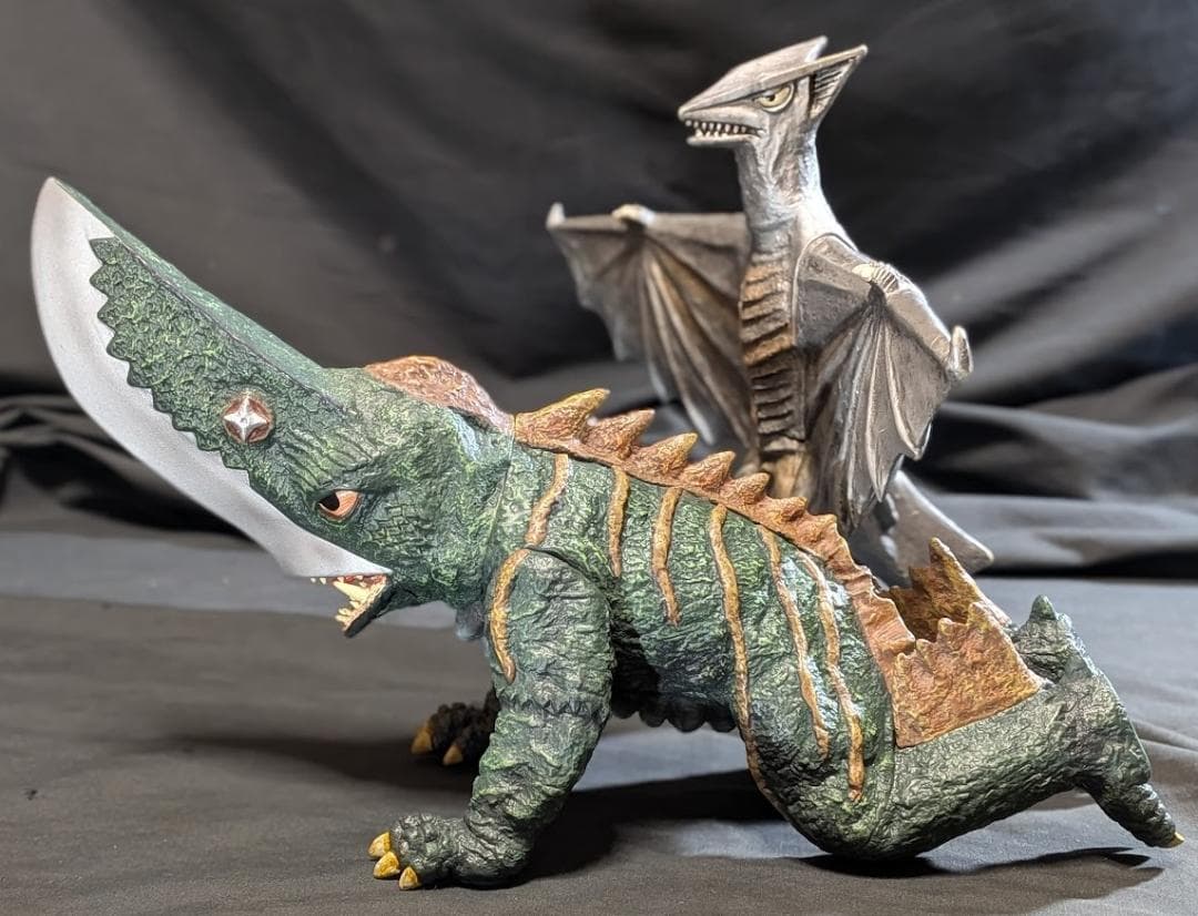 ギロン（ロケット）＆宇宙ギャオス（エクスプラス）昭和ガメラ登場怪獣２体セット