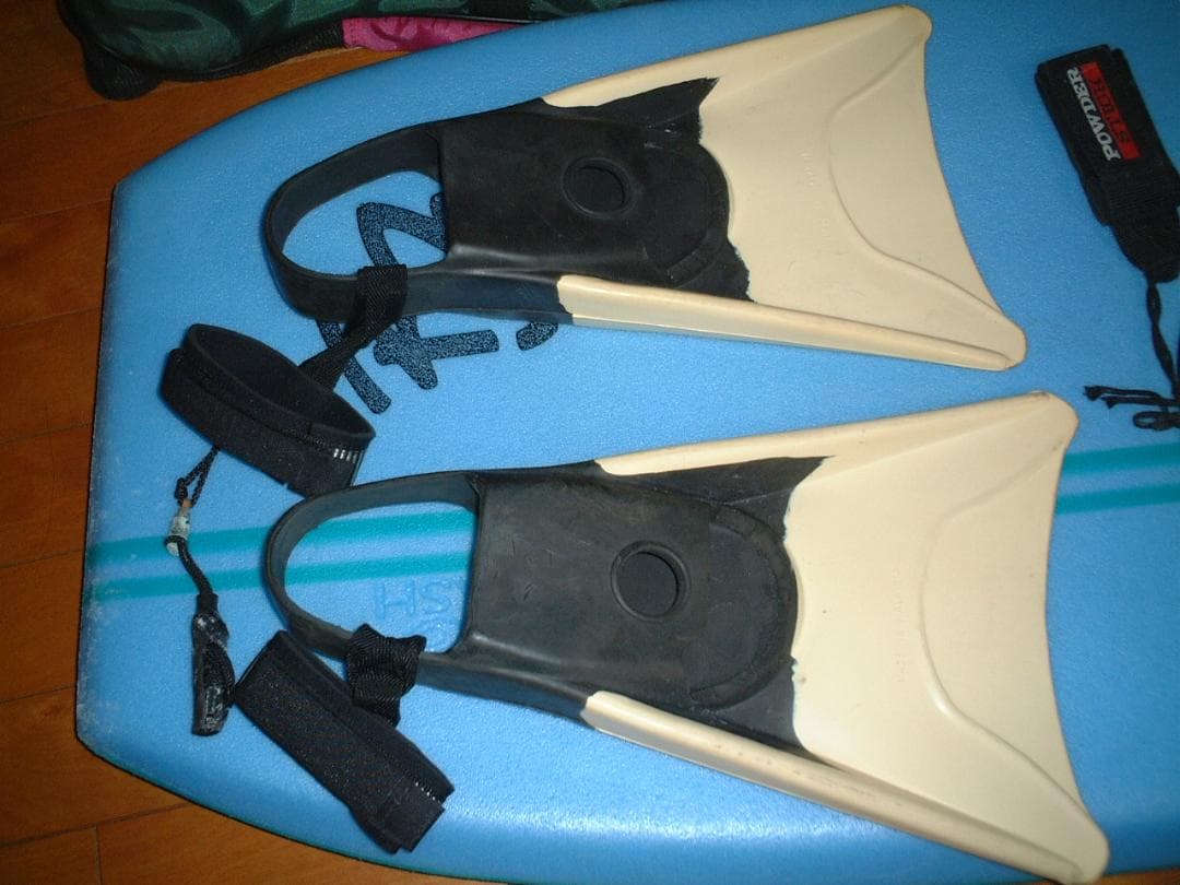 ケース、フィン付き、ボディボード　中古