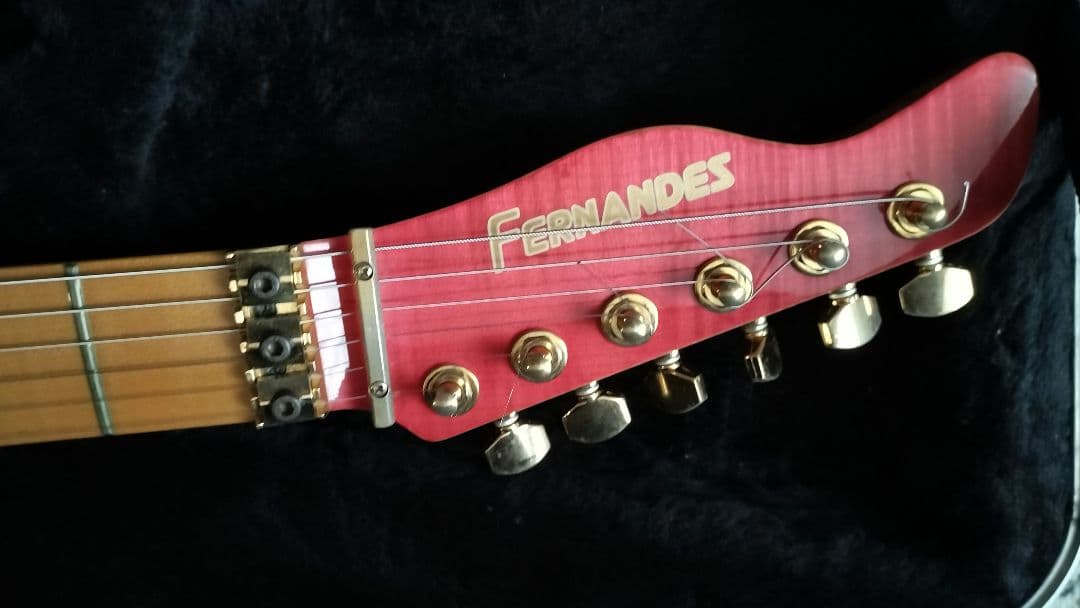 Fernandes LA-240KK L'Arc-en-Ciel kenモデル