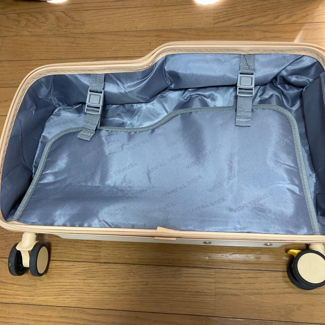 機内持ち込み可　ミニサイズ ベージュ　乗れるキャリーケース