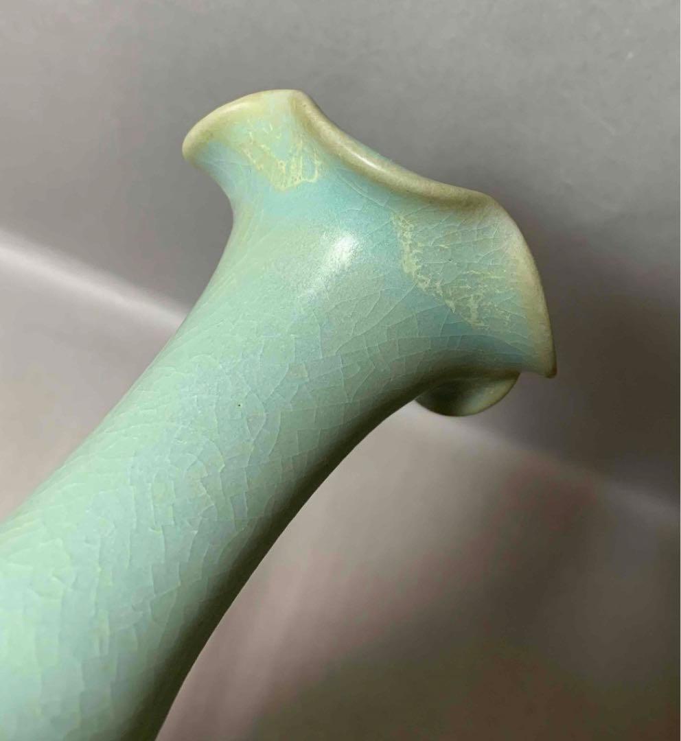 中国 輪花口肩衝瓶　u6230952