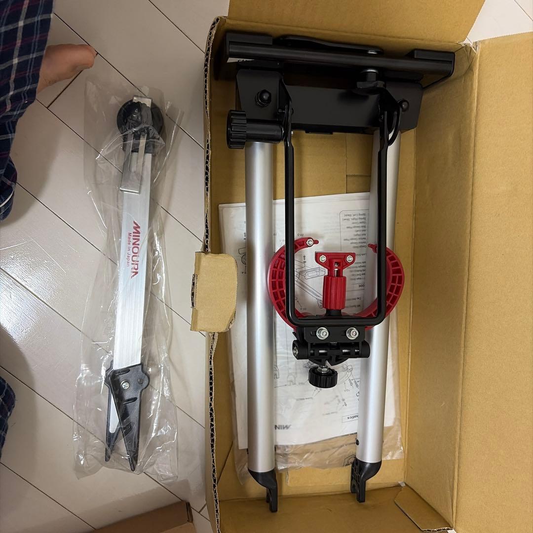 MINOURA メンテナンススタンド アルミ製➕センターゲージ