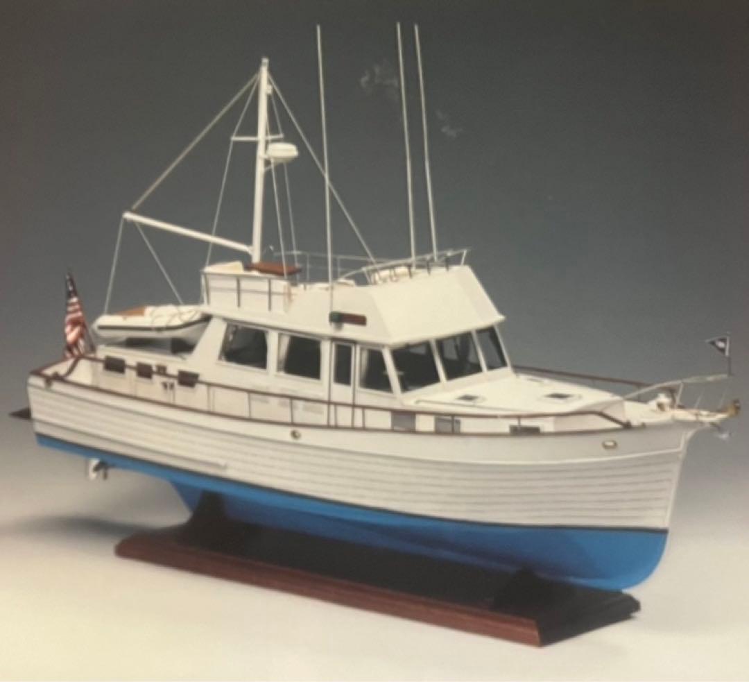 Grand Banks Model クラシックヨット 1:20スケール