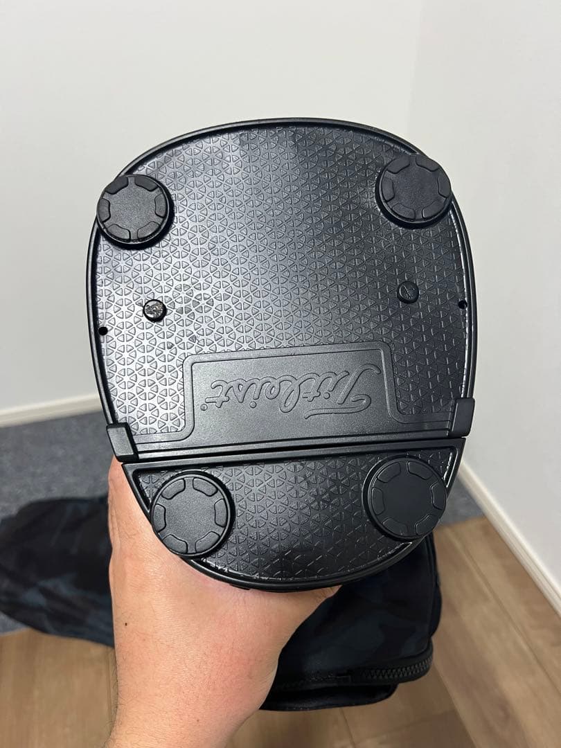 Titleist ゴルフバッグ・キャディバッグ ブラックカモフラージュほぼ新品