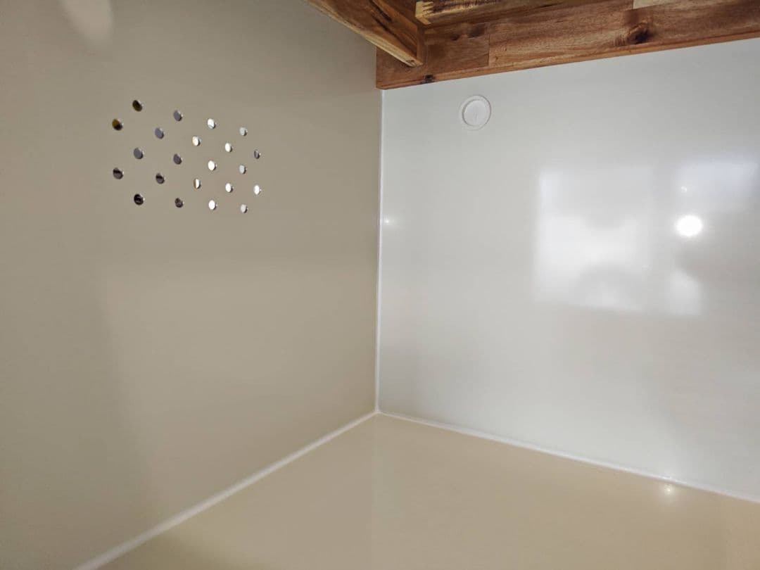 爬虫類ケージ　アルミサッシ