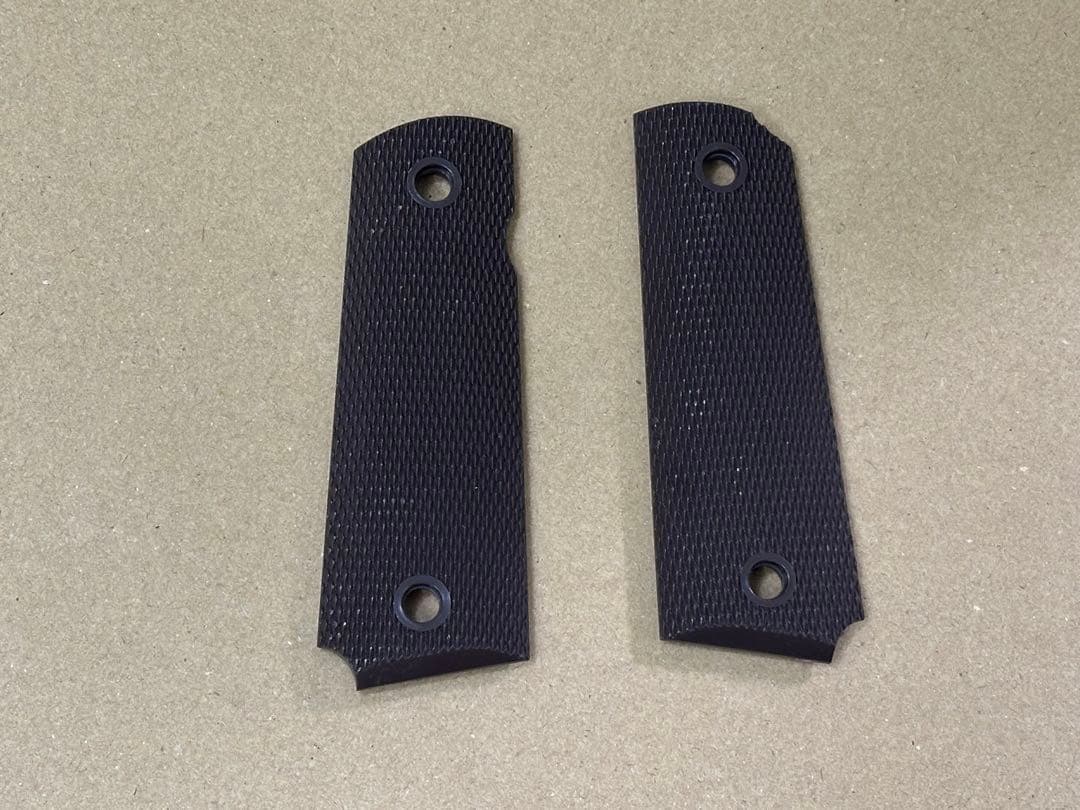 東京マルイ M1911A1 リペイント 全塗装カスタム品 戌神ころね 猫又おかゆ