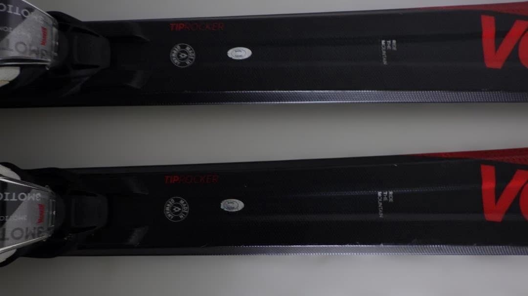 VOLKL RTM TIP ROCKER 173 スキー板 黒/赤 カーボン訳有