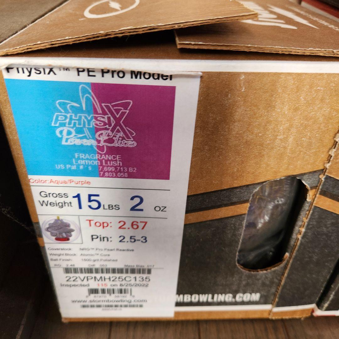 STORM ボウリングボール PRO MODEL 15