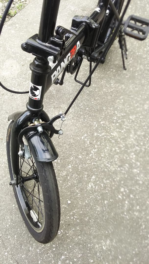 折りたたみ自転車　16インチ　ノーパンクタイヤ　ミニベロ　本体のみ