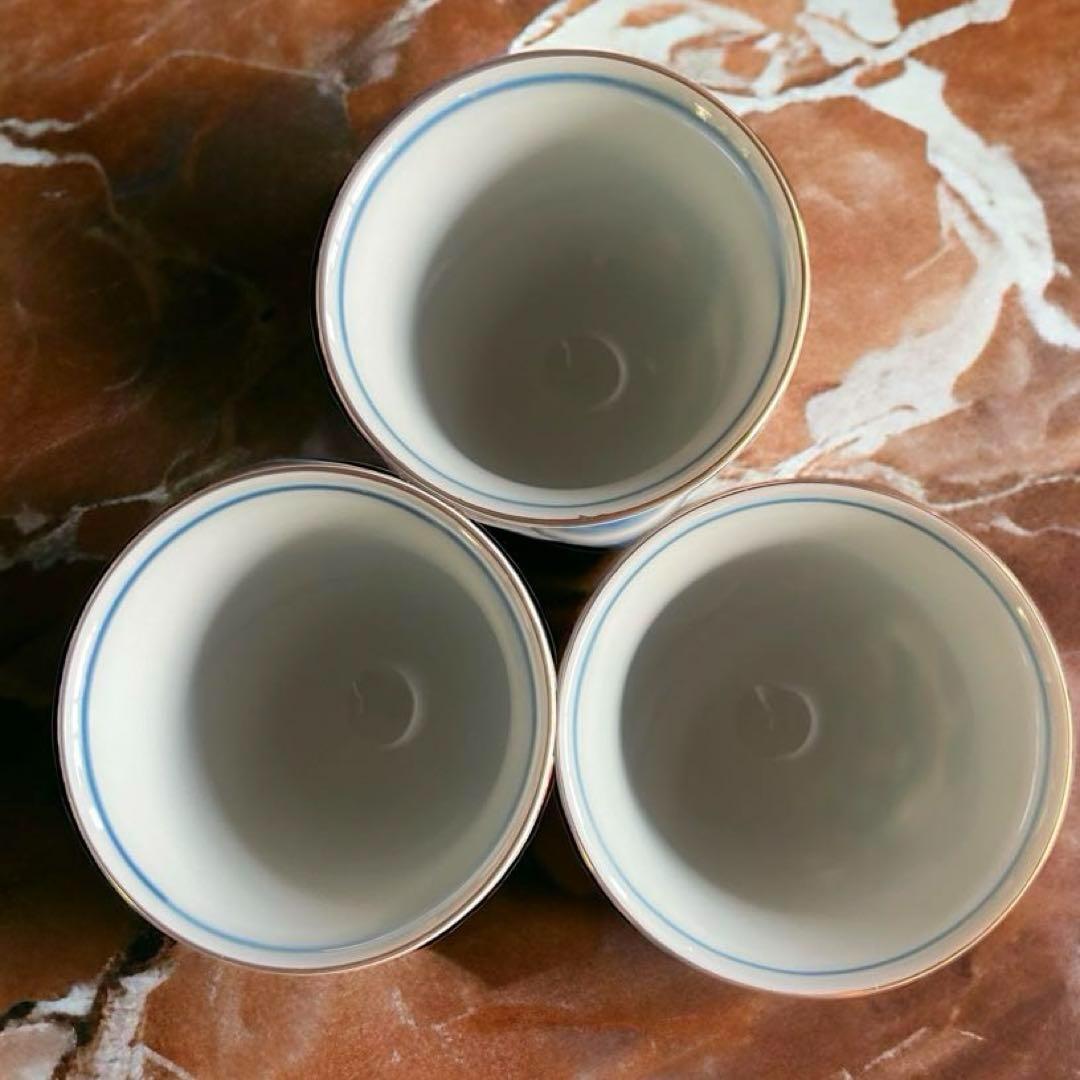 【美品】アンティーク 骨董 古伊万里 猪口 色絵付け／3客 カラフル 花