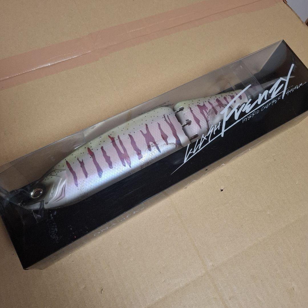 DRT クラッシュフレンジー　ビワトラ　200個限定　キープキャスト