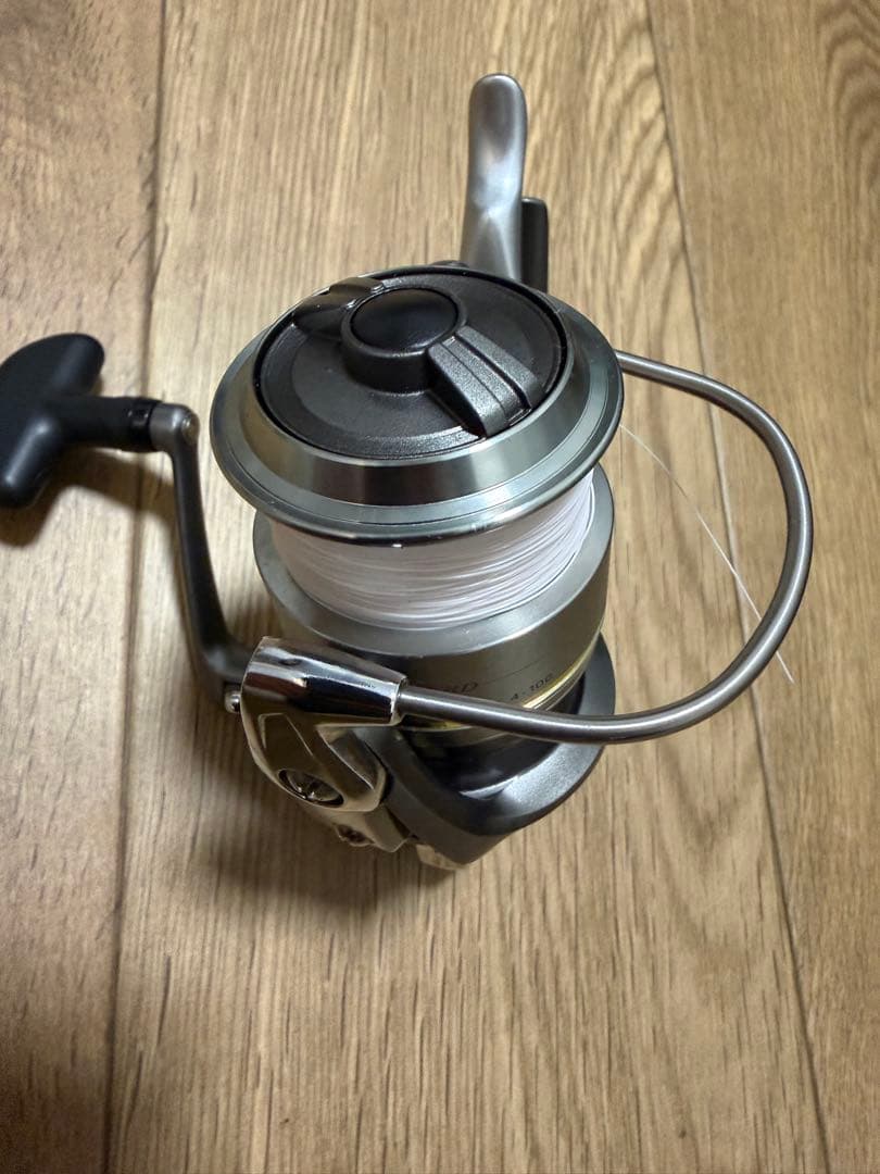 Daiwa トライソSHOX2500ＬＢＤ