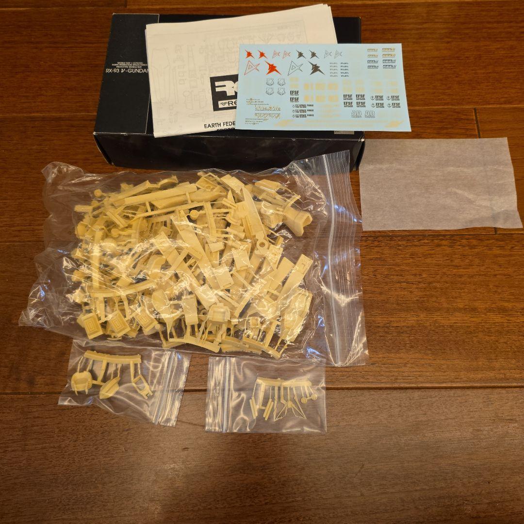 Studio RECRESS 1/144 RX-93 ν-GUNDAM
