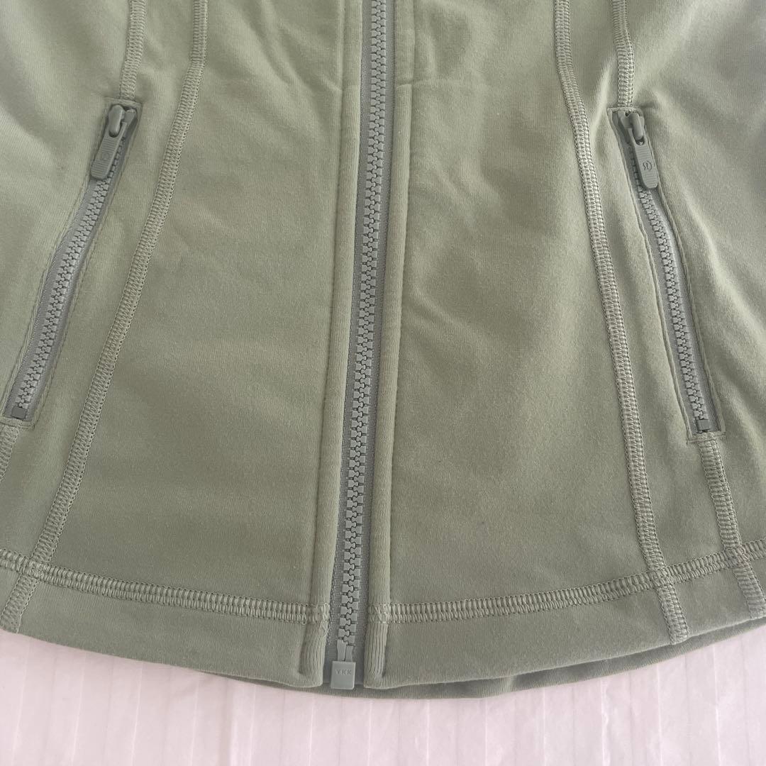 ルルレモン　レディースジャケット