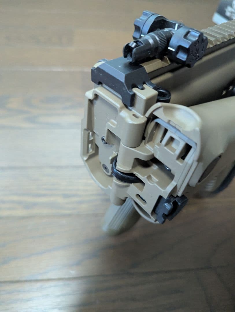 東京マルイ　次世代電動ガン　SCAR-H FDE