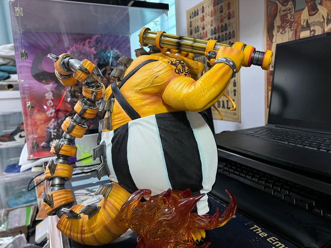 ONE PIECE ワンピース クイーン【人獣形態】 フィギュア ガレージキット