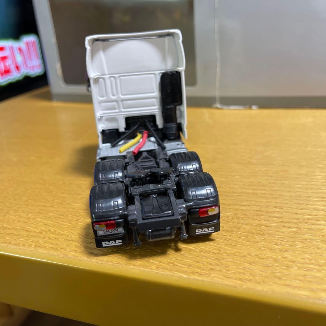 自動車 WSI Collectibles DAF XF 556 BZ 1:50