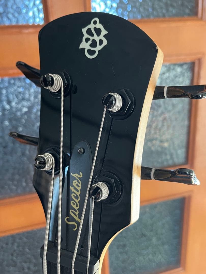 ベース Spector Professional Series Legend 4