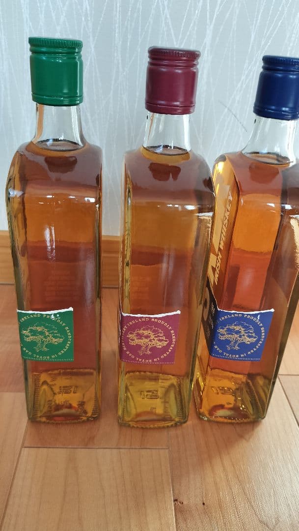 BUSKER アイリッシュウイスキー 3本セット　　　　(旧ラベル)