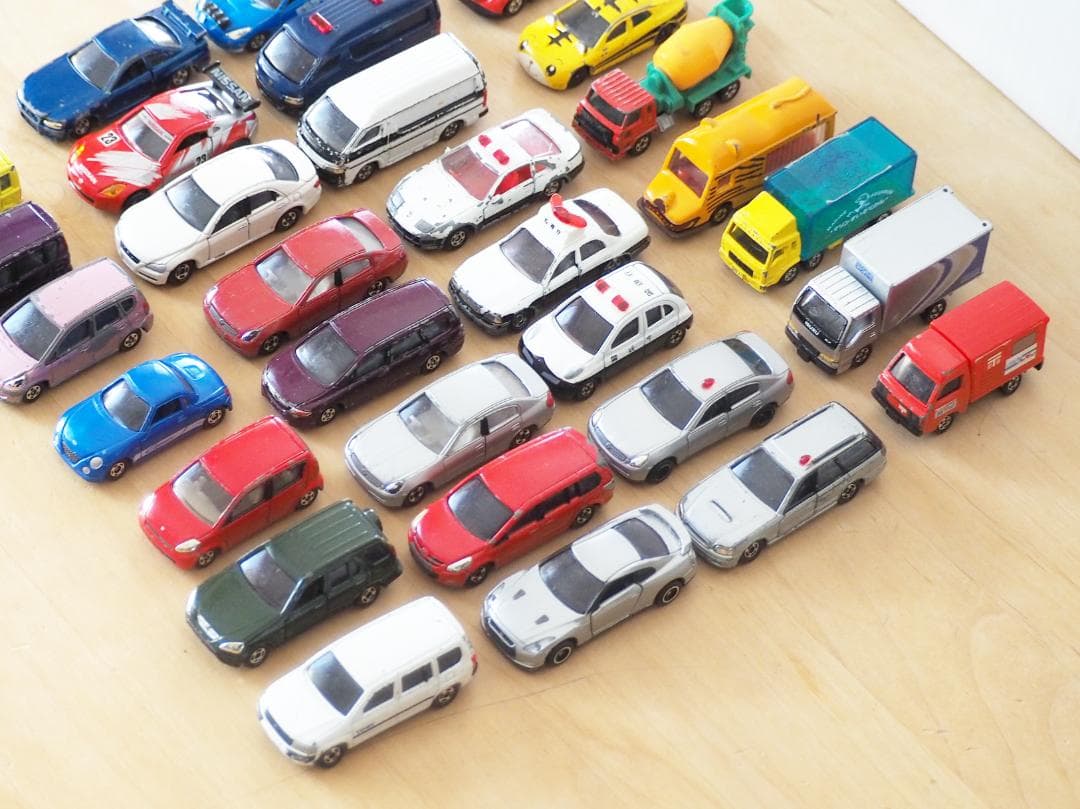 廃盤 中国製 トミカ★31台 まとめ売り 赤箱 セット売り いろいろ ミニカー