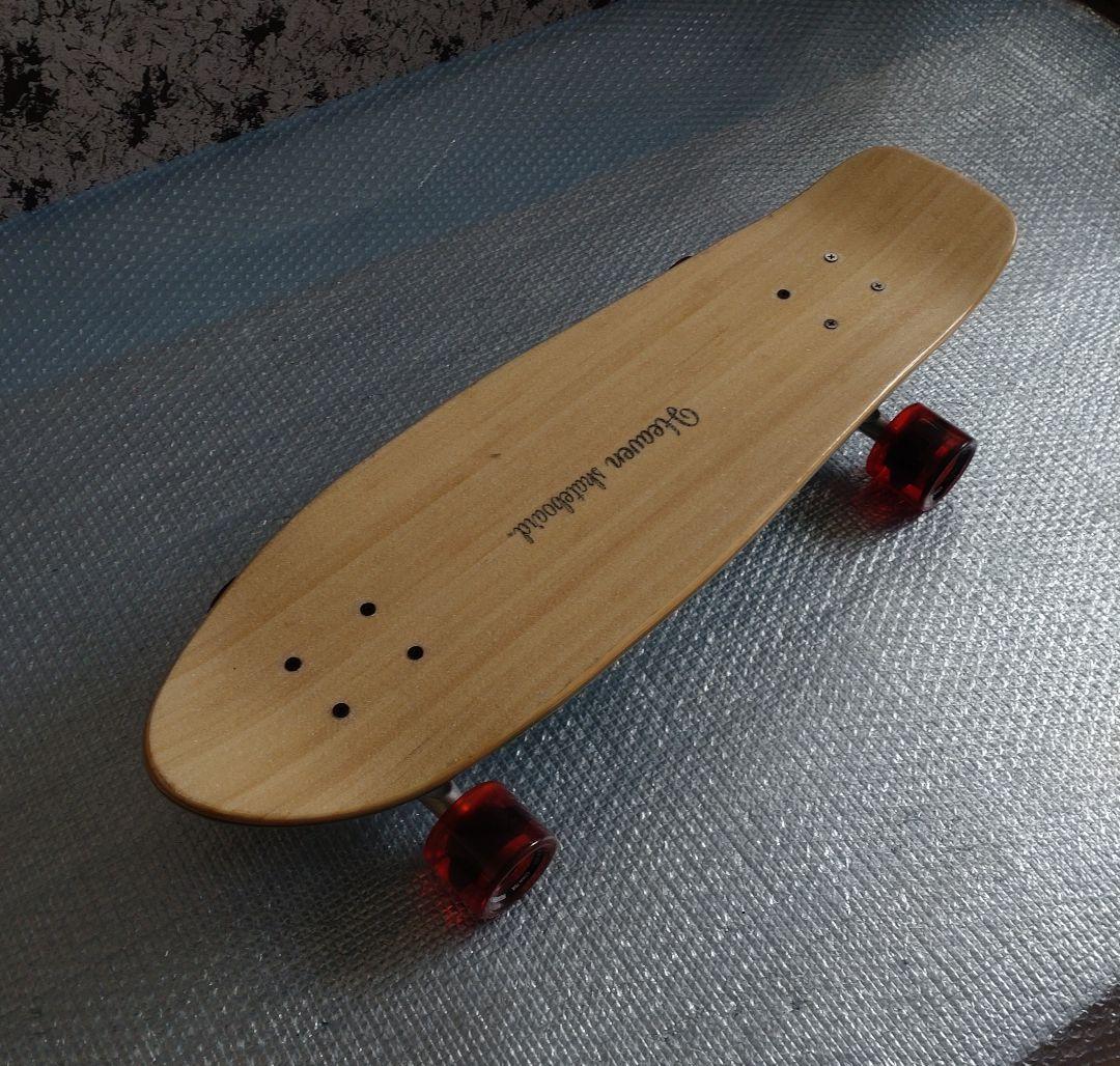 28＜税送料3638円込み＞前後カービングトラック搭載 ヘブン ２８ショートクル