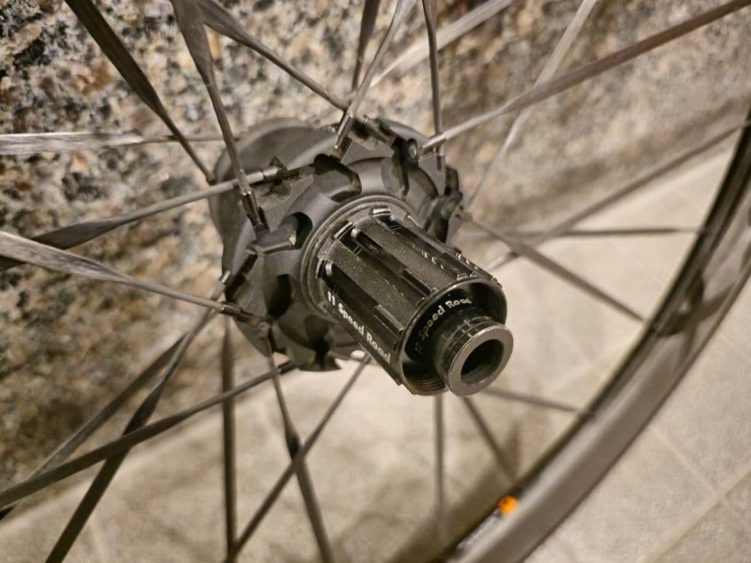 CADEX 50 ULTRA Disc Tubeless シマノフリー