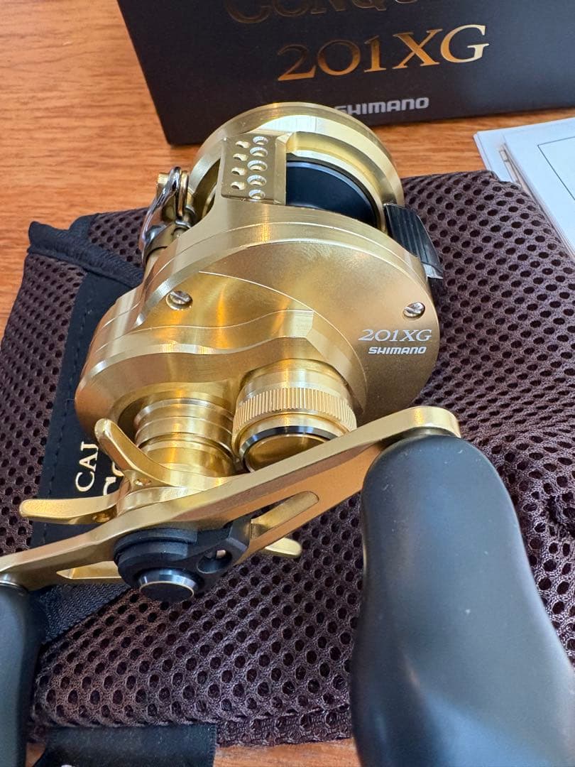美品　シマノ　23 コンクエスト 201 XG